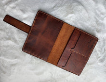 Load image into Gallery viewer, Passport Cover - Piel Rustika