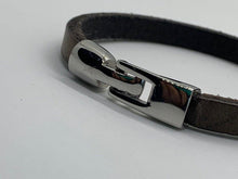 Load image into Gallery viewer, Stainless Steel Sleek Hook - Piel Rustika