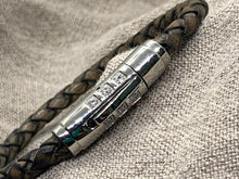 Load image into Gallery viewer, Stainless Steel Bayonete With Rhinestones - Piel Rustika