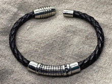 Load image into Gallery viewer, Stainless Steel Curved Charm - Piel Rustika