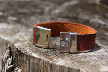 Load image into Gallery viewer, Squared &amp; Lock - Piel Rustika