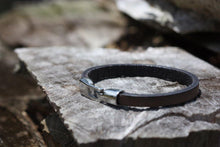 Load image into Gallery viewer, Stainless Steel Sleek Hook - Piel Rustika