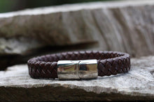 Load image into Gallery viewer, Stainless Steel Slide In Lock - Piel Rustika