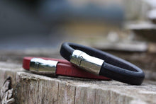 Load image into Gallery viewer, Stainless Steel Curved Rectangle - Piel Rustika