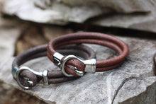 Load image into Gallery viewer, Stainless Steel Open Hook - Piel Rustika