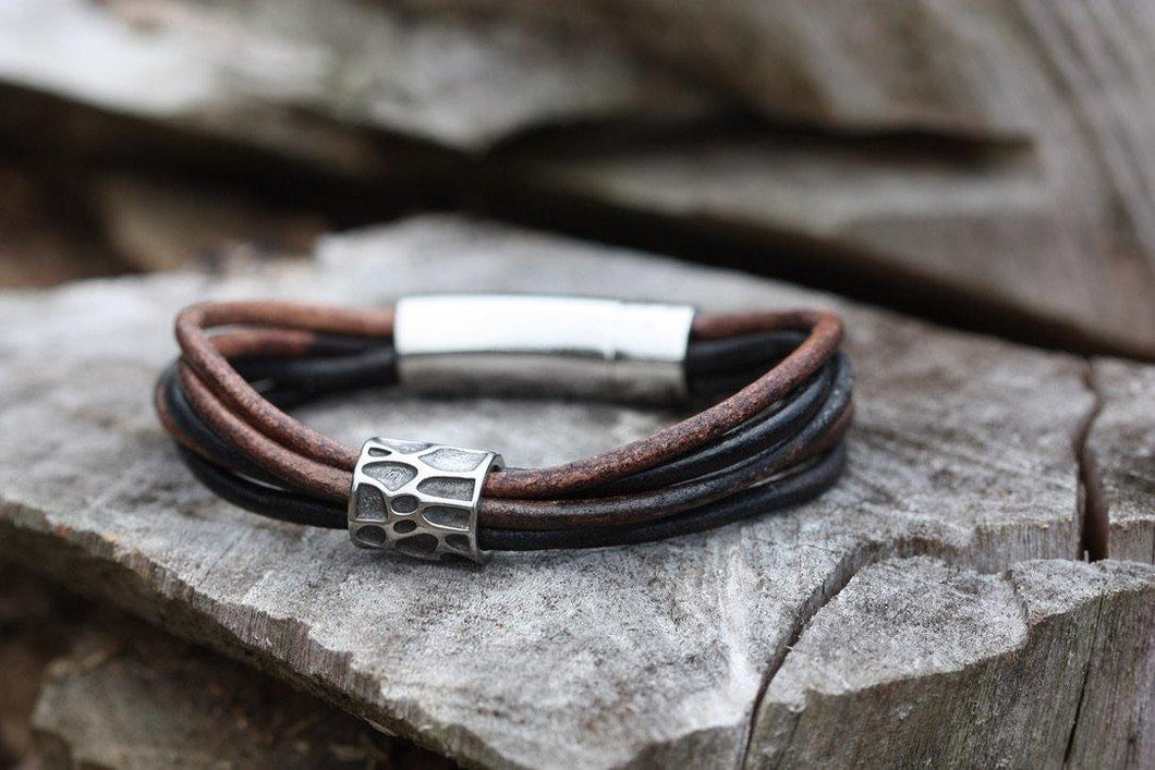 Stainless Steel Dent Charm - Piel Rustika