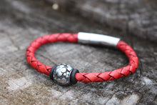 Load image into Gallery viewer, Bloom Charm - Piel Rustika