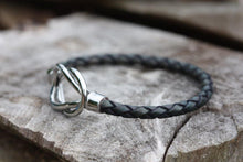 Load image into Gallery viewer, Stainless Steel Infinity Symbol - Piel Rustika