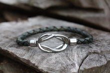 Load image into Gallery viewer, Stainless Steel Infinity Symbol - Piel Rustika