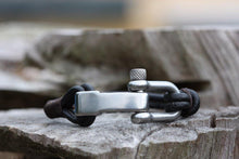 Load image into Gallery viewer, Maritime Stainless Steel Shackle - Piel Rustika