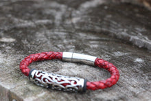 Load image into Gallery viewer, Stainless Steel Tribal Charm - Piel Rustika