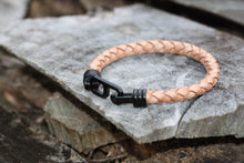 Load image into Gallery viewer, Black Ionic Stainless Steel - Piel Rustika