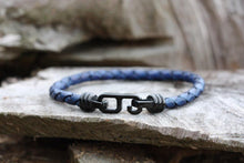 Load image into Gallery viewer, Black Ionic Stainless Steel - Piel Rustika