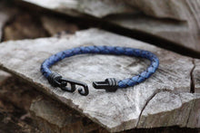 Load image into Gallery viewer, Black Ionic Stainless Steel - Piel Rustika