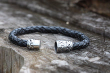 Load image into Gallery viewer, Stainless Steel Blacken - Piel Rustika