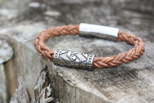 Load image into Gallery viewer, Stainless Steel Carved Charm - Piel Rustika