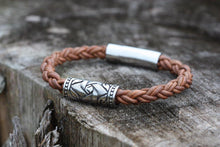 Load image into Gallery viewer, Stainless Steel Carved Charm - Piel Rustika