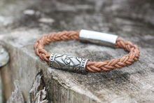 Load image into Gallery viewer, Stainless Steel Carved Charm - Piel Rustika