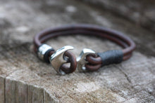 Load image into Gallery viewer, Stainless Steel Anchor &amp; Charm - Piel Rustika