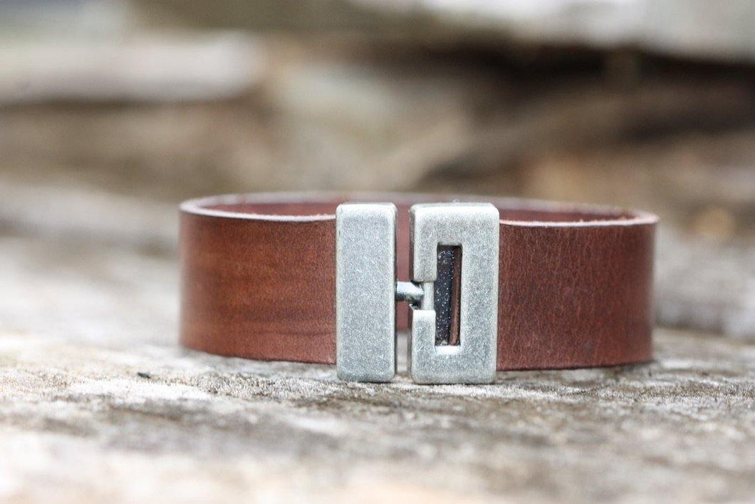 T Bar Lock - Piel Rustika