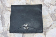Load image into Gallery viewer, Hook Charcoal Grey Crossbody - One of a Kind - Piel Rustika