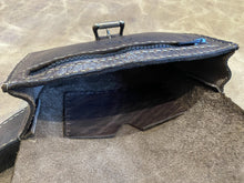 Load image into Gallery viewer, Brown Fanny Pack - Piel Rustika