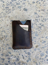 Load image into Gallery viewer, One Piece Compact Card Holder