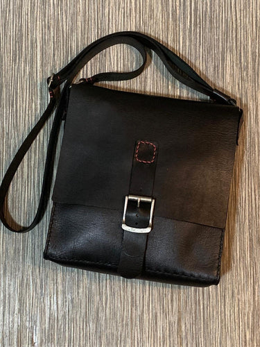 Silver Buckle Crossbody - Piel Rustika