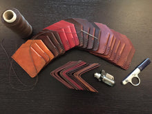 Load image into Gallery viewer, Compact Card Holder - Piel Rustika