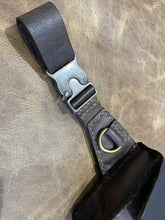 Load image into Gallery viewer, Brown Fanny Pack - Piel Rustika