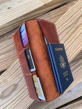Load image into Gallery viewer, Multi Use Passport Cover - Piel Rustika
