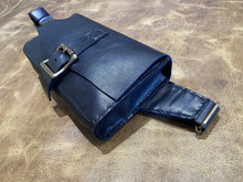 Load image into Gallery viewer, Navy Blue Fanny Pack - Piel Rustika